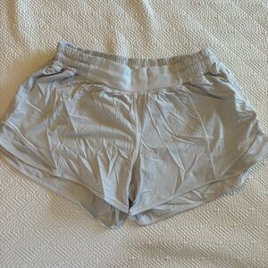 White Lulu Hotty Hots